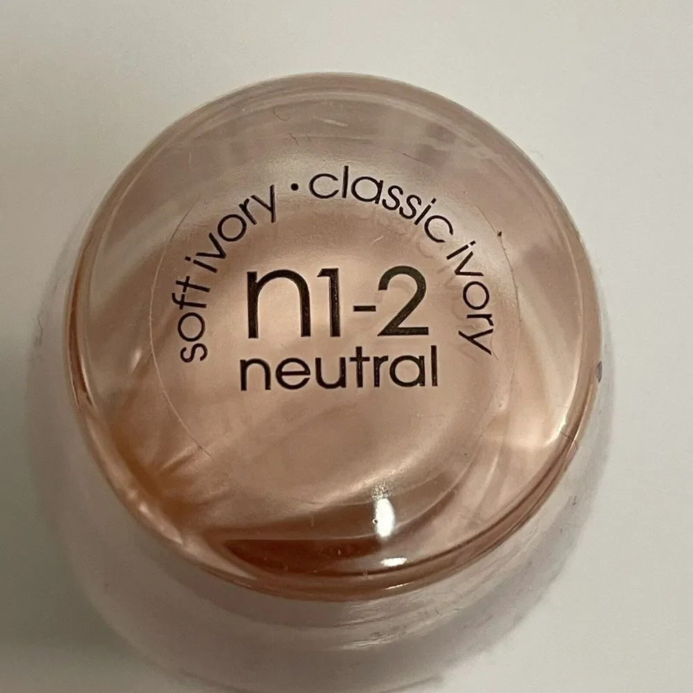 L'OREAL PARIS N1-2 Neutral True Match LUMI Healthy Luminous Foundation SPF 20